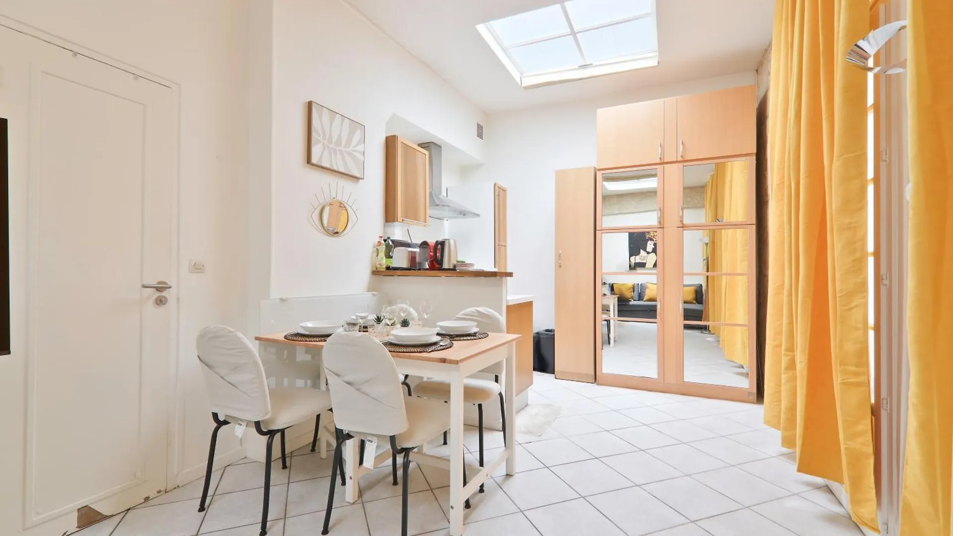 Studio Appartement Quartier Musee Du Louvre 3 Free Netflix Paris France