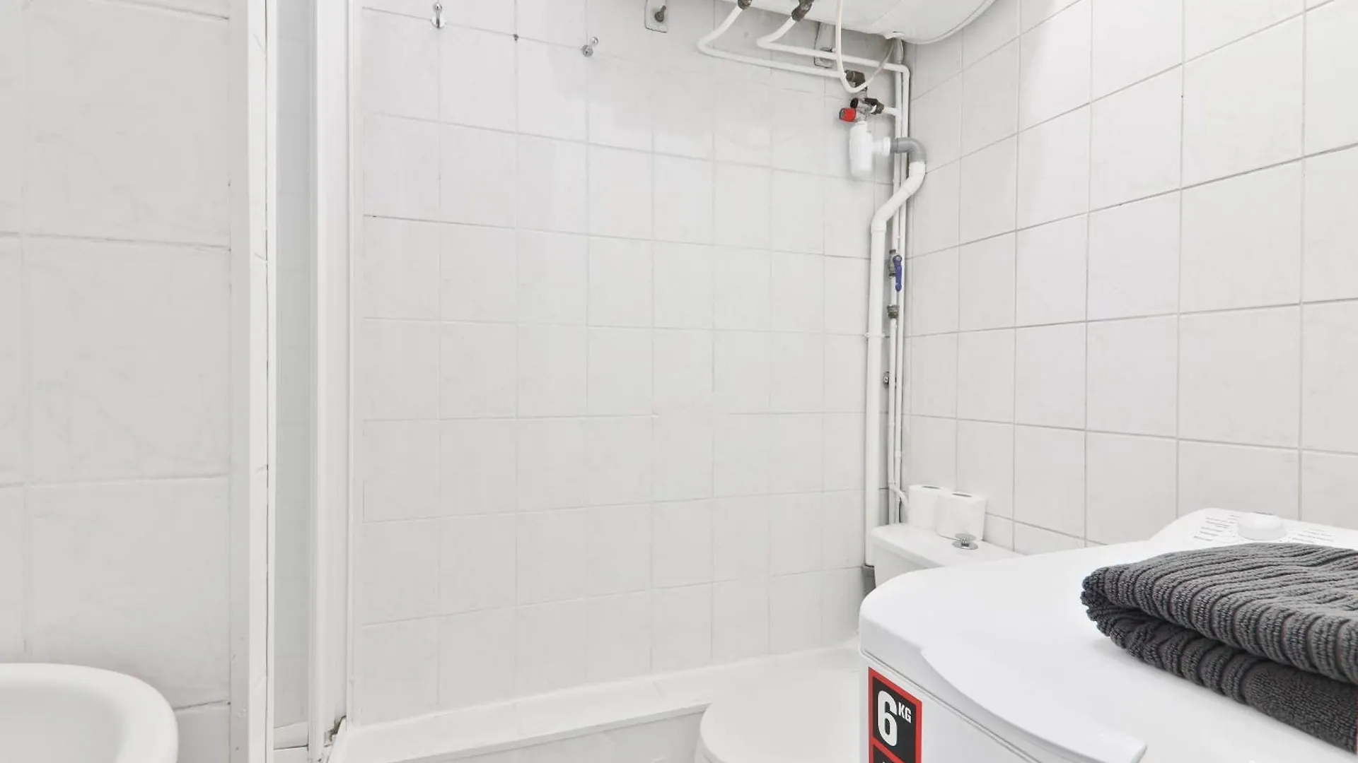 Studio Appartement Quartier Musee Du Louvre 3 Free Netflix Paris Lägenhet
